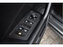 Volkswagen T-Roc 1.5 TSI Style Business Panoramadak, Camera, Stoelverwarming, Adaptive cruise, Trekhaak