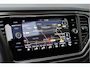 Volkswagen T-Roc 1.5 TSI Style Business Panoramadak, Camera, Stoelverwarming, Adaptive cruise, Trekhaak