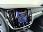 Volvo V60 2.0 B3 Momentum Advantage Navigatie | Verwarmde voorruit | Climat Control | Cruise Control |