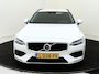 Volvo V60 2.0 B3 Momentum Advantage Navigatie | Verwarmde voorruit | Climat Control | Cruise Control |
