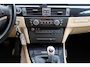 BMW 3-Serie Touring 318i Business Line *Rijklaarprijs *NAP *APK *Onderhouden