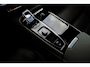 Volvo V60 2.0 T6 Plug-in hybrid AWD Ultra Dark | Panoramisch schuif-/kanteldak | 360 graden camera | Elektrische voorstoelen met geheugenfunctie | Head up display | Harman Kardon | Stoel-/ stuurwielverwarming | Verwarmde achterbank | Extra getint glas | 19 inch. lichtmetalen velgen | Pilot assist