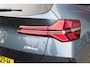 BMW X3 M50 xDrive 399PK M-SPORT PRO | PANORAMA DAK | HARMAN KARDON AUDIO SYSTEM | COMFORT PACK: (STOELVENTILATIE OP DE VOORSTOELEN, ELEKTRISCH VERWARMBARE VOORSTOELEN EN BUITENSTE ZITPLAATSEN ACHTERIN, HANDBEDIENDE ZONNESCHERMEN VOOR ACHTERPORTIERRUITEN) | PREMIUM PACK: (ELEKTRISCH VERSTELBARE LENDESTEUN VOOR BESTUURDER EN PASSAGIER, TRAVEL EN COMFORT SYSTEEM, ADAPTIEVE LED KOPLAMPEN) | PROFESSIONAL PACK: (PARKING ASSISTANT PLUS, DRIVING ASSISTANT PLUS, INTERIEURCAMERA, BMW LIVE COCKPIT PROFESSIONAL) | SHADOW LINE | NAVIGATIE | DRAADLOZE APPLE CARPLAY/ANDROID AUTO | DUBBELE DRAADLOZE TELEFOONLADER | STOEL VERWARMING | 20" LICHTMETALEN VELGEN "JET BLACK" | M ADAPTIEF ONDERSTEL | BEKLEDING LEDER "VEGANZA" | DASHBOARD UITGEVOERD IN STOF | M SPORT STUURWIEL | M SPORTPAKKET PRO: (M SPORTREMSYSTEEM ROOD, M KOPLAMPEN SHADOW LINE, ADAPTIEVE LED KOPLAMPEN, BMW "ICONIC GLOW" EXTERIEURPAKKET, VEILIGHEIDSGORDELS M STRIPING, UITBEREIDING M HOOGGLANS SHADOW LINE EXTERIEURDELEN) | ARTIC RACE BLUE | BMW LIVE COCKPIT PROFESSIONAL INCL. HEAD UP DISPLAY | KLASSE 5 ALARM |