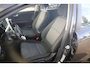Kia Stonic 1.0 T-GDi DynamicLine 101PK Navigatie Achteruitrijcamera Airco Cruise Control Carplay Android LMV