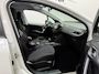 Peugeot 2008 1.2 PureTech Blue Lion - Automaat - Navi / CarPlay / Trekhaak