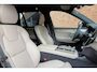 Volvo XC90 T8 Plug-in hybrid AWD Ultra Bright Exec. Ed. | | DEMO DEAL|Luchtvering | Bowers & Wilkins | Panoramisch schuif-/kanteldak | Geventileerde stoelen | Gelamineerde zijruiten | Extra getint glas | 360 graden camera | Massagefunctie op de voorstoelen | 22 inch. lichtmetalen velgen | Stoel-/stuurwielverwarming | Verwarmde achterbank | Volvo Guard | Pilot assist | BLIS