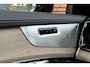 Volvo XC90 T8 Plug-in hybrid AWD Ultra Bright Exec. Ed. | | DEMO DEAL|Luchtvering | Bowers & Wilkins | Panoramisch schuif-/kanteldak | Geventileerde stoelen | Gelamineerde zijruiten | Extra getint glas | 360 graden camera | Massagefunctie op de voorstoelen | 22 inch. lichtmetalen velgen | Stoel-/stuurwielverwarming | Verwarmde achterbank | Volvo Guard | Pilot assist | BLIS