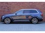 Volvo XC90 T8 Plug-in hybrid AWD Ultra Bright Exec. Ed. | | DEMO DEAL|Luchtvering | Bowers & Wilkins | Panoramisch schuif-/kanteldak | Geventileerde stoelen | Gelamineerde zijruiten | Extra getint glas | 360 graden camera | Massagefunctie op de voorstoelen | 22 inch. lichtmetalen velgen | Stoel-/stuurwielverwarming | Verwarmde achterbank | Volvo Guard | Pilot assist | BLIS