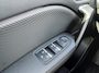 Renault Captur 1.6 E-Tech Hybrid 145PK R.S. Line / Camera / Parkeerhulp V+A / Climate / Navigatie /