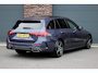 Mercedes-Benz C-klasse Estate 300 e AMG Line Premium | Panoramadak | Memory | Distronic | Surround Camera | Trekhaak | Digital Light | Nightpakket | Augmented Reality |