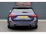 Mercedes-Benz C-klasse Estate 300 e AMG Line Premium | Panoramadak | Memory | Distronic | Surround Camera | Trekhaak | Digital Light | Nightpakket | Augmented Reality |
