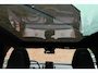 Volvo EX30 Cross Country P5 Long Range Ultra Europa 69 kWh | Panoramadak | 360 graden camera | Elektrisch verstelbare voorstoelen | Stoel-/ stuurwielverwarming | Harman Kardon | Extra getint glas | Keyless entry | 19 inch. lichtmetalen velgen | Dak in contrasterende kleur | Warmtepomp | Vehicle to load | Volvo Guard | Adaptieve cruise control | BLIS