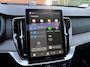 Volvo XC90 T8 Plug-in hybrid AWD Ultra Dark | Trekhaak | Panoramadak | Luchtvering | Verwarmbare voorstoelen met massage en ventilatie | Head-up display | 360 graden camera | Premium audio by Bowers & Wilkins | Apple carplay/Android auto
