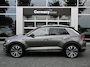 Volkswagen T-Roc 1.5TSI 150pk R-Line Pano Trekh LED 19-Inch Keyless DAB ACC Side/Lane Assist