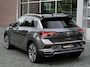 Volkswagen T-Roc 1.5TSI 150pk R-Line Pano Trekh LED 19-Inch Keyless DAB ACC Side/Lane Assist