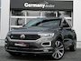 Volkswagen T-Roc 1.5TSI 150pk R-Line Pano Trekh LED 19-Inch Keyless DAB ACC Side/Lane Assist