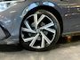 Volkswagen Golf 1.5 eTSI R-Line DSG Pano IQ Camera CarPlay BTW