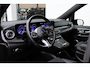 Mercedes-Benz EQV 300 L2 / AMG / Luchtvering / Panorama / Elec Stoelen / 7-Persoons / Burmester / 360 Camera / Vol Opties / NIEUWSTAAT