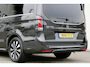 Mercedes-Benz EQV 300 L2 / AMG / Luchtvering / Panorama / Elec Stoelen / 7-Persoons / Burmester / 360 Camera / Vol Opties / NIEUWSTAAT