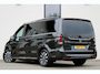 Mercedes-Benz EQV 300 L2 / AMG / Luchtvering / Panorama / Elec Stoelen / 7-Persoons / Burmester / 360 Camera / Vol Opties / NIEUWSTAAT