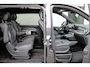 Mercedes-Benz EQV 300 L2 / AMG / Luchtvering / Panorama / Elec Stoelen / 7-Persoons / Burmester / 360 Camera / Vol Opties / NIEUWSTAAT