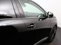 Peugeot 5008 1.2 PureTech 130pk Automaat GT Black Pack 7 zit Navigatie Apple CarPlay Android Camera Parkeerhulp Adaptive Cruise Control Stoelverwarming Electrische achterklep Climate Control Lichtmetalen velgen