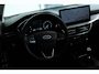 Ford Focus Wagon 1.0 EcoBoost Hybrid Titanium | Winter Pakket | Driver Assistance Pack | Achteruitrijcamera | Airco (automatisch) | Apple Carplay/Android Auto|telefoonintegratie premium