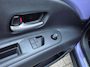 Toyota Aygo X Hybrid 115 pulse stoelverwarming / keyless start / parkeersensoren voor + achter / Navigatie / Apple Carplay / Android Auto / parkeercamera / 10 jaar Toyota garantie / rijklaarprijs incl. Toyota Pechhulppas