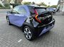 Toyota Aygo X Hybrid 115 pulse stoelverwarming / keyless start / parkeersensoren voor + achter / Navigatie / Apple Carplay / Android Auto / parkeercamera / 10 jaar Toyota garantie / rijklaarprijs incl. Toyota Pechhulppas