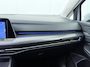 Volkswagen Golf 1.5 eTSi Style Hybrid Mild Automaat 5DRS / PanoramaDak / Navi / Stoelverwarming / Clima