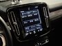 Volvo XC40 2.0 T4 R-Design | Trekhaak | Camera | Adaptive Cruise | Keyless | Stoelverwarming