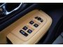 Volvo V60 2.0 D4 Inscription Pano Leer Led Trekhaak CarPlay