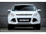Ford Kuga 1.5 Titanium Styling Pack 4WD | VOL opties | Dealer oh | Panorama | Camera | Leder | Clima | Grote navi | LED | rijklaar |