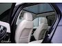 Land Rover Discovery Sport P300e 1.5 HSE | Portofino blue | Trekhaak | panoramadak | LED | NL auto NAP | Camera | 1e eigenaar | dealer onderhouden | Leder | Meridian | Memory |
