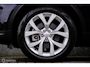 Land Rover Discovery Sport P300e 1.5 HSE | Portofino blue | Trekhaak | panoramadak | LED | NL auto NAP | Camera | 1e eigenaar | dealer onderhouden | Leder | Meridian | Memory |