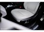 Land Rover Discovery Sport P300e 1.5 HSE | Portofino blue | Trekhaak | panoramadak | LED | NL auto NAP | Camera | 1e eigenaar | dealer onderhouden | Leder | Meridian | Memory |