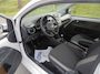 Volkswagen Up! Volkswagen Up 1.0 benzine 3 deurs airco navigatie lmv 133.000km
