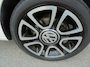 Volkswagen Up! Volkswagen Up 1.0 benzine 3 deurs airco navigatie lmv 133.000km