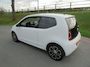Volkswagen Up! Volkswagen Up 1.0 benzine 3 deurs airco navigatie lmv 133.000km