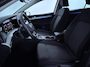 Volkswagen Golf Variant 1.5 eTSI Life 115 PK DSG | Navigatie | Trekhaak | Stoel- en stuurverwarming |