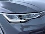 Volkswagen Golf Variant 1.5 eTSI Life 115 PK DSG | Navigatie | Trekhaak | Stoel- en stuurverwarming |