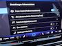 Volkswagen Golf Variant 1.5 eTSI Life 115 PK DSG | Navigatie | Trekhaak | Stoel- en stuurverwarming |