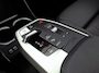 BMW X1 sDrive18i X-Line Automaat (NIEUW MODEL, APPLE CARPLAY, GROOT NAVI, CAMERA, STUUR/STOELVERWARMING, SPORTSTOELEN, LEDER, ELEK ACHTERKLEP, NIEUWSTAAT)