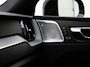Volvo XC60 T8 PLUG-IN HYBRID ULTRA BLACK EDITION SCHUIFDAK B&W AUDIO KINDERZITJES MASSAGE