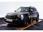 MINI Countryman Cooper S E ALL4 Active Cruise Control - Elektrisch verwarmde/verstelbare stoelen - Comfort acces - Driving Assistant - Head up - Getinte ruiten - Achteruitrijcamera - MINI Navigatiesysteem -