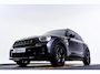 MINI Countryman Cooper S E ALL4 Active Cruise Control - Elektrisch verwarmde/verstelbare stoelen - Comfort acces - Driving Assistant - Head up - Getinte ruiten - Achteruitrijcamera - MINI Navigatiesysteem -