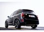 MINI Countryman Cooper S E ALL4 Active Cruise Control - Elektrisch verwarmde/verstelbare stoelen - Comfort acces - Driving Assistant - Head up - Getinte ruiten - Achteruitrijcamera - MINI Navigatiesysteem -