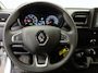Renault Master T33 2.3 dCi 135PK L2H2 BPM VRIJ! Airco Cruise control Parkeersensoren Navigatie Trekhaak 3Zits Lat om lat Laadvloer Apple Carplay Android auto
