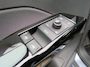 Volkswagen ID.3 FIRST 58 KWH / soh 95% / Stoelverw. / Zwart dak en hemel / Navi / Carplay / 18 Inch / BOVAG garantie