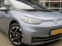 Volkswagen ID.3 FIRST 58 KWH / soh 95% / Stoelverw. / Zwart dak en hemel / Navi / Carplay / 18 Inch / BOVAG garantie